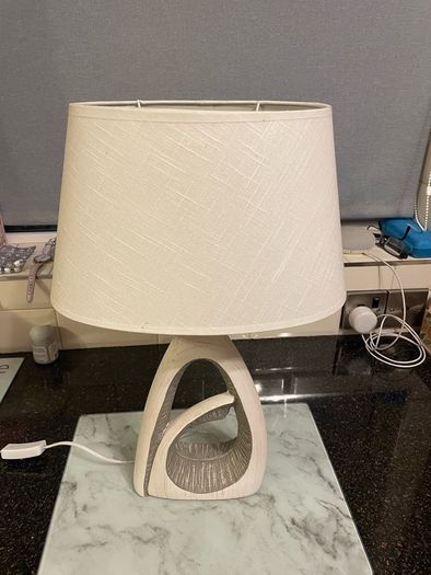 bedside/table lamp