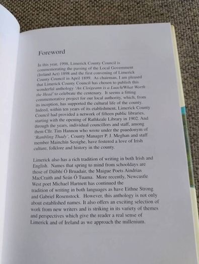 An Cloigeann is a Luach What Worth the Head County Limerick Anthology 1998 by Limerick County Council hardback with dustcover in very good condition FREE STANDARD POSTAGE INCLUDED