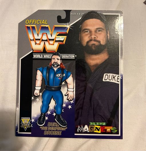Assortment of autographs