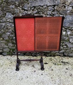 Georgian mahogany firescreen, with sliding panels