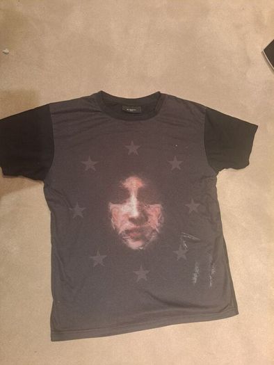 Givenchy Star Tshirt L