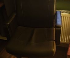 Desk chair