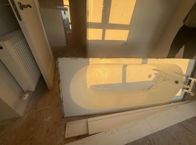 New bath tub