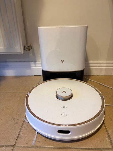 Vacuum mopping robot. Viomi S9