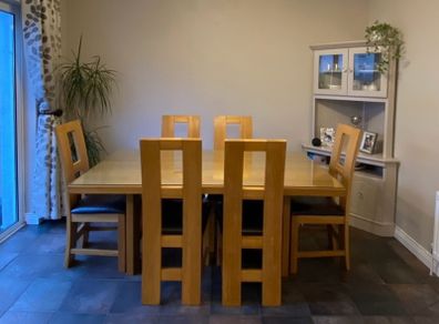 Kitchen Table