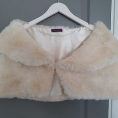 Faux Fur Ivory shrug size M/L