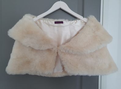 Faux Fur Ivory shrug size M/L