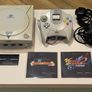 Sega Dreamcast Console Bundle with 2 Games and Controller Image 2