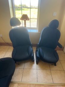 Seats Nissan note e11