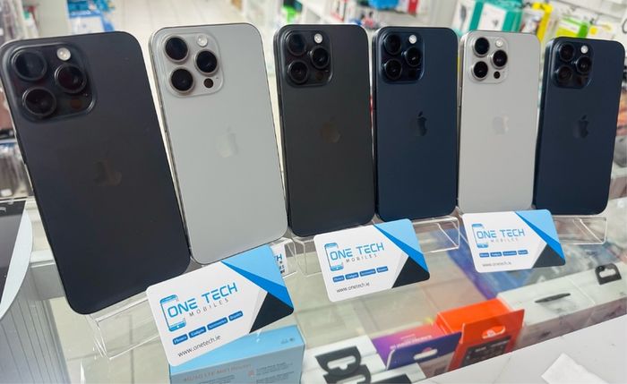 iPhone 15 Pro Max 256GB SimFree Good Condition All Colours Available