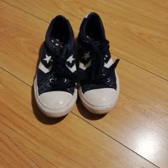 Converse girls