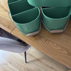 Metal storage