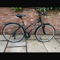 Kellys Gamma CRX female commuter bike