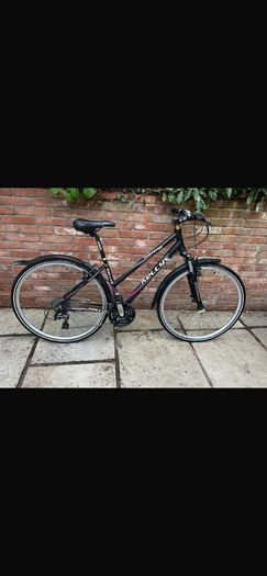 Kellys Gamma CRX female commuter bike
