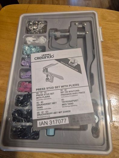 Press Stud Set With Pliers