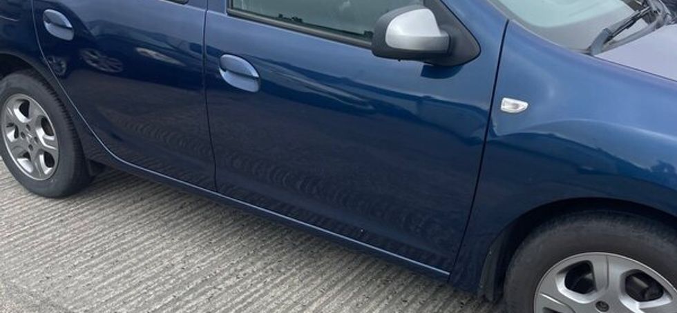 Dacia Sandero Signature 2015