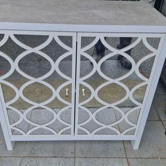 Mirrored Cabinet