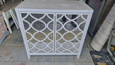 Mirrored Cabinet