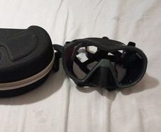Premium diving glasses APEKS