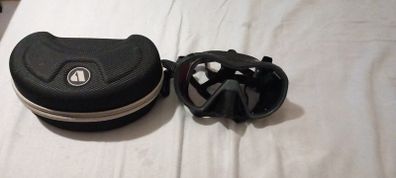 Premium diving glasses APEKS