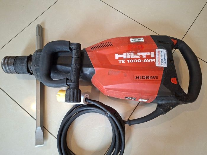 Hilti TE 1000-Avr Hi Drive Breaker 110v