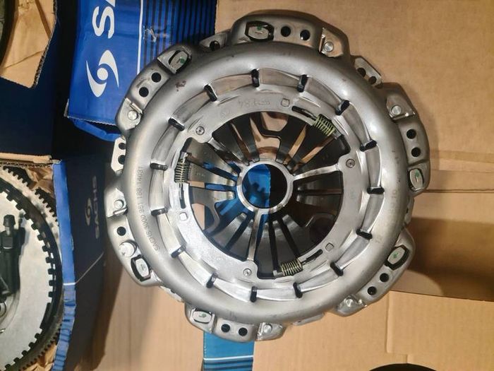Clutch Kit SACHS 2290 601 018