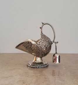 Ornate vintage sugar bowl & scoop