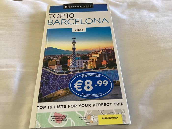 Barcelona guide book now half this price only 2 euro