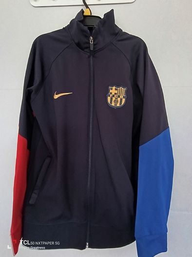 boy's tracksuit. Age 10/11