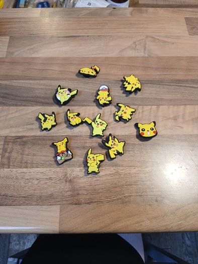 Pokemon croc charms