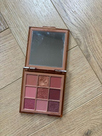 Huda Beauty Eye Palette