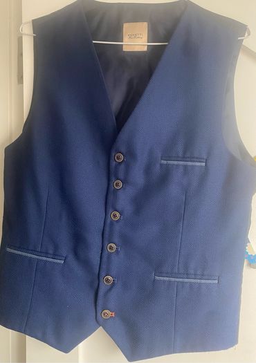 Suit, 3 Piece Gents Suit
