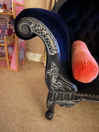 Chaise Longue - deep navy blue velvet