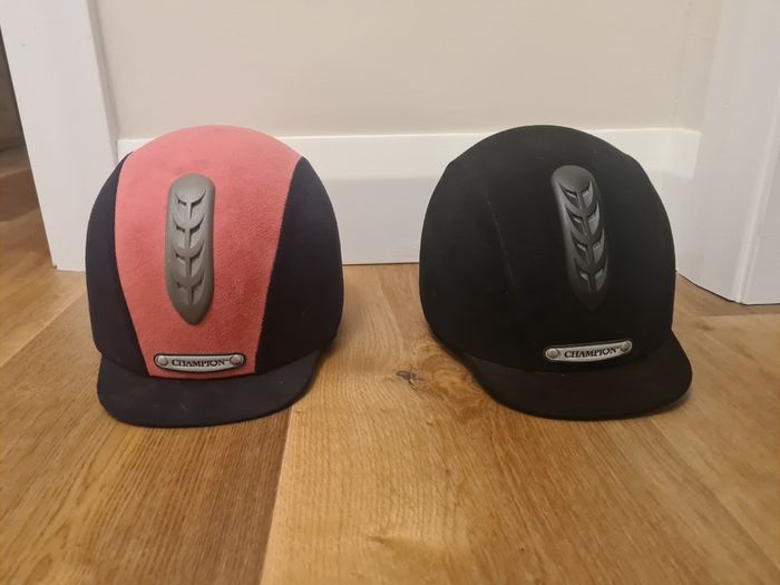 CHAMPION Junior X-Air Plus Hat - Navy/Hot Pink