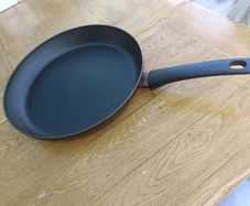Tefal 32cm frying pan