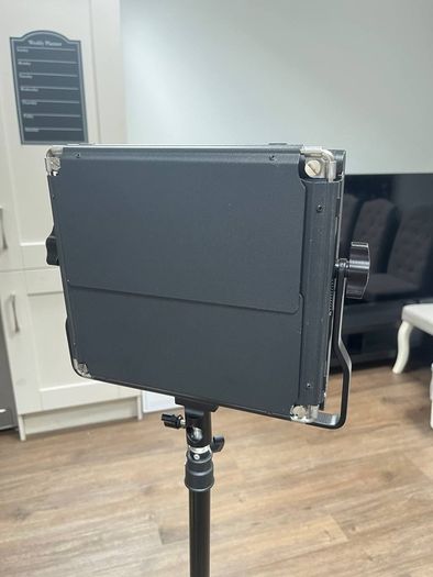 Brand New Neewer NL 660 LED Video Light + Stand + Black Backdrop Bundle