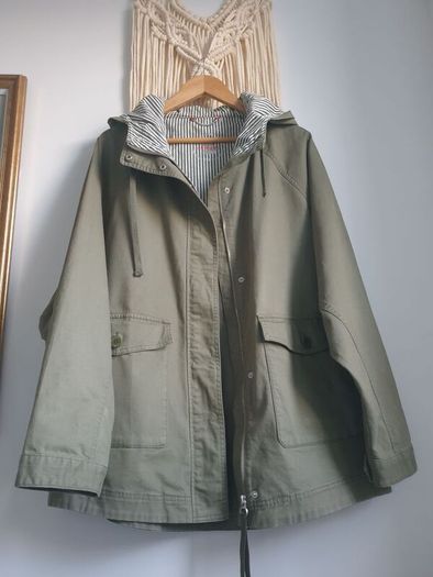 Khaki Green S.oliver Parka Size Large