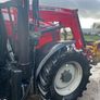 MF 956 loader Image 2