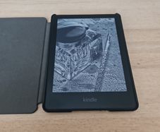 Kindle Paperwhite 11th Gen without Ads