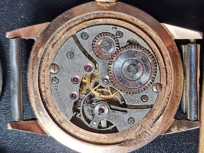 Lot of  Wristwatches - see Description for Condition