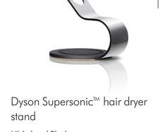 Dyson Supersonic hairdryer stand