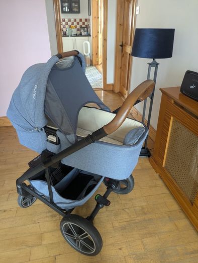 Nuna mixx travel system
