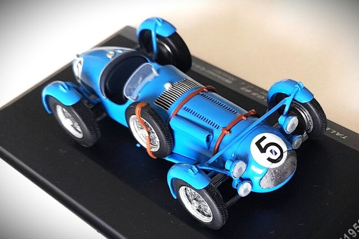 Diecast Model Le Mans Winning Talbot-Lago, Jaguar & Ford - IXO 1:43