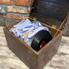 vintage vinyl box