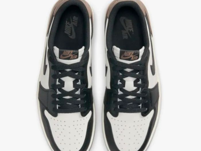 Nike Air Jordan 1 Low Mocha UK 11 Deadstock