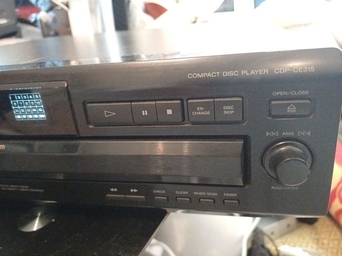 Sony 5 cd player