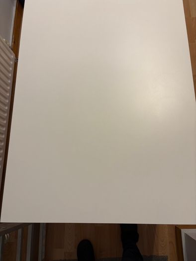 IKEA Vangsta extendable table - white