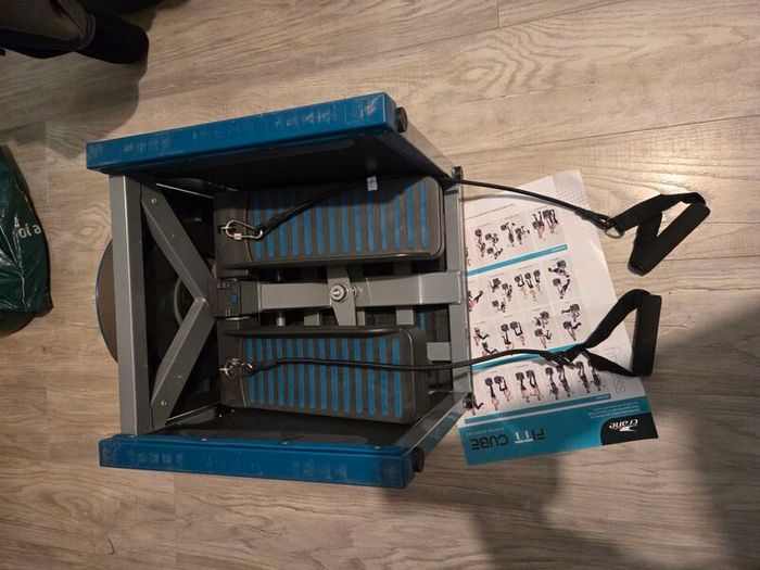 Fit Cube