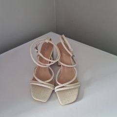 White heel sandals