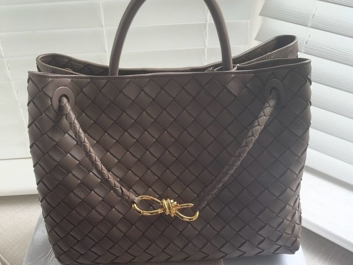 ladies genuine leather handbag